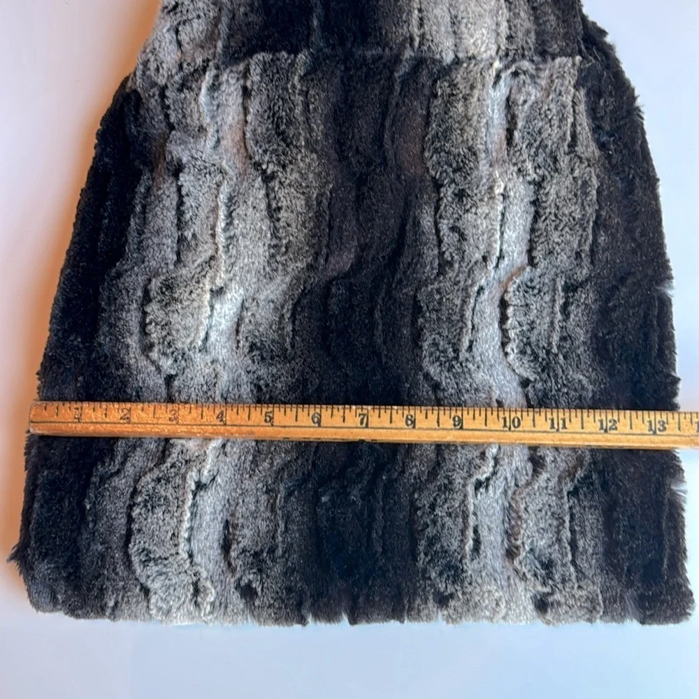 Madison 88 brand infinity faux fur scarf purchased at Anthropologie